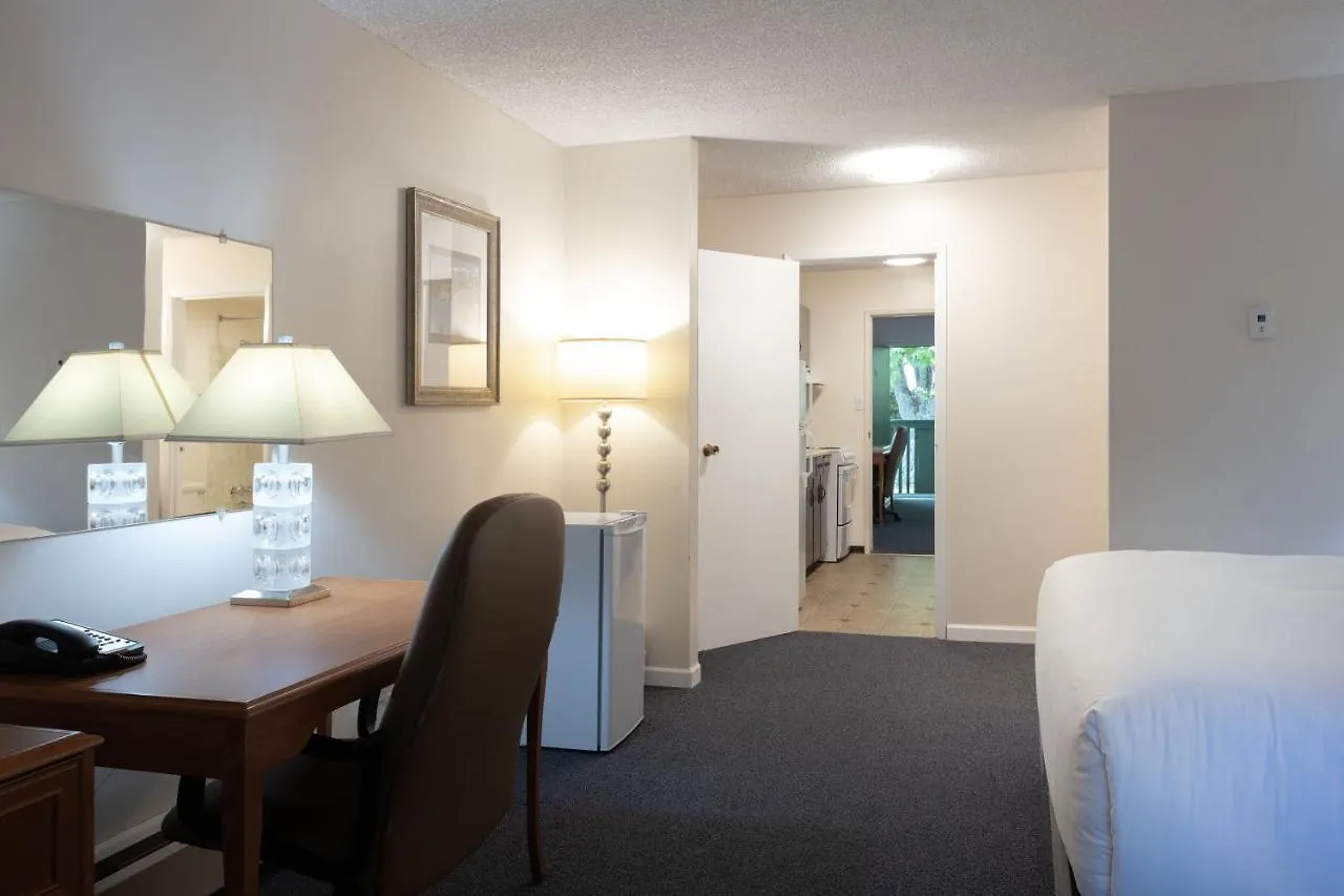 Robin Hood Inn And Suites Victoria 3*,  Canada