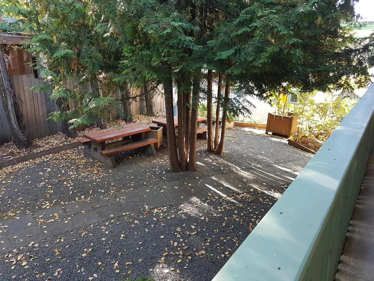 Robin Hood Inn And Suites Victoria